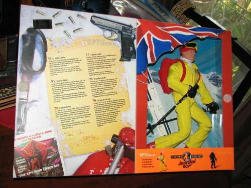 Action Man James Bond Figurine