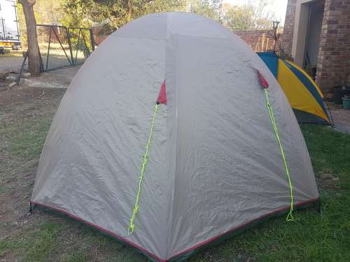 Campmaster Hex Dome 4 - As New