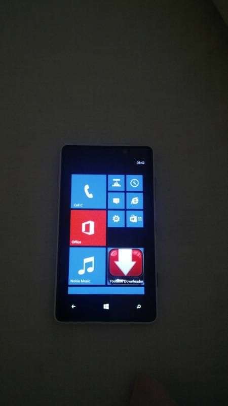 NOKIA LUMIA 820 up for grabs - LIKE NEW!!!!!