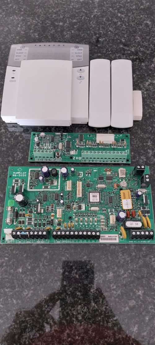 PARADOX WIRED/WIRELESS BUNDLE