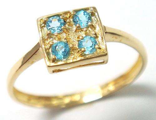 Beautiful solid 9kt gold and genuine topaz  ring.