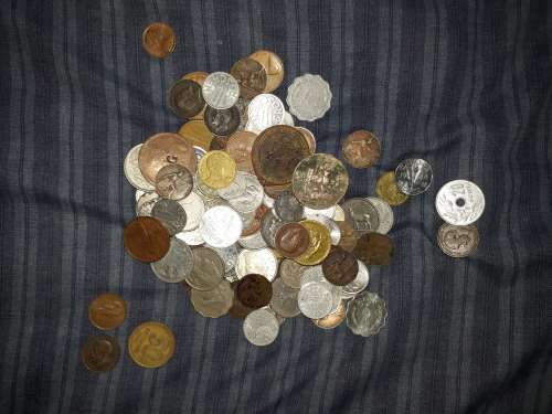 WOW !! excellent lot of mixed unchecked coins..138 coins. as is