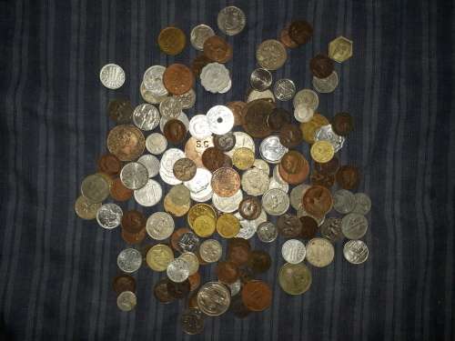 WOW !! excellent lot of mixed unchecked coins..138 coins. as is