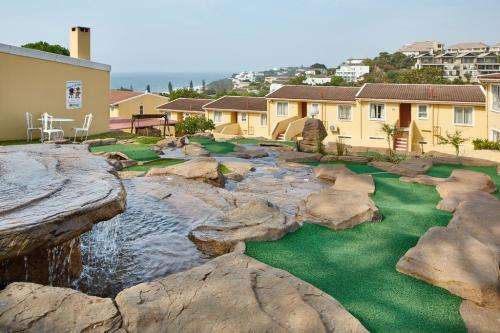 CHAKAS ROCK CHALETS MIDWEEK 02-06 Nov 2020 (3 BED 8 SLEEPER)for 6 adults+2 kids under12 NEAR BALLITO