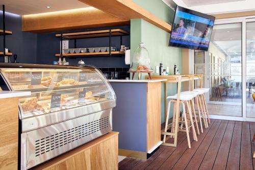 Mount Sierra CPT 30 Sept -04 Oct 2019 (2 Bed 6 Sleeper)