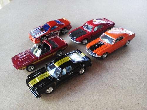 1:64 Johnny Lightning, Hot Wheels, Greenlight various