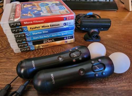 PS3 Move Bundle with Camera, 2 Controller and 6 Games