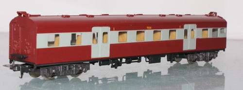 HO Gauge Lima SAR Suburban 3rd class New boxed