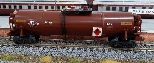 Lima Petrol tanker with KD`s new in box