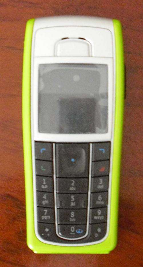 Nokia 6230 **Excellent Condition** with FREE Extra Housing