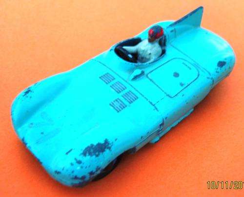 DINKY TOYS MECCANO NO 238 JAGUAR D-TYPE RACER IN GOOD CONDITION