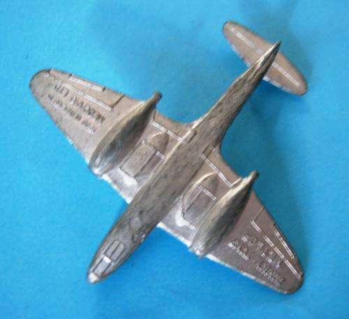 1945 BRITISH POST-WAR "GLOSTER METEOR" JET BY MECCANO DINKY FROM ENGLAND.