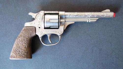 MINT DIE-CAST METAL "COWBOY" CAP GUN BY GONHER. MADE IN SPAIN. NEVER BEEN FIRED!