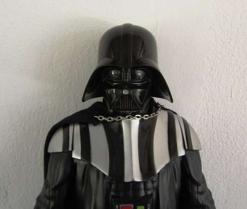 GIGANTIC 50CM FIGURE OF "DARTH VADER" FROM STAR WARS BY LUCAS FILMS. NO 1835NT01. NOT SPIDERMAN.