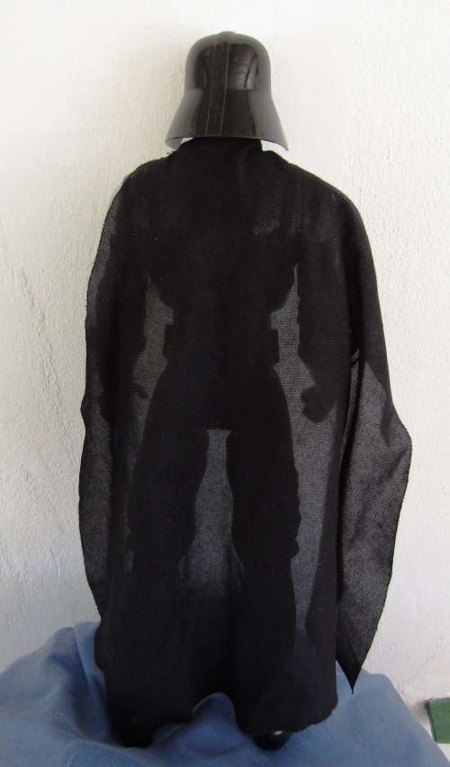 GIGANTIC 50CM FIGURE OF "DARTH VADER" FROM STAR WARS BY LUCAS FILMS. NO 1835NT01. NOT SPIDERMAN.