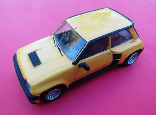 MINT `RENAULT 5 TURBO` FROM THE VERY POPULAR DEL PRADO COLLECTION.