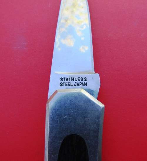 GENUINE STAINLESS STEEL `BASIC TOOLS` FROM JAPAN SINGLE BLADE LOCKBLADE POCKET KNIFE.