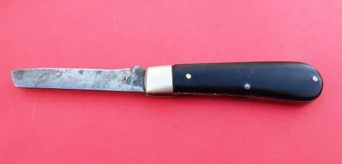 GENUINE OLD JOSEPH ROGERS FOLDING POCKET KNIFE.