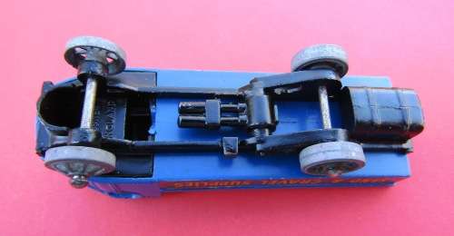MINT VINTAGE DIE-CAST METAL `STEAM TRUCK` IN BLUE  BY `LESNEY MATCHBOX` FROM ENGLAND. NOT DINKY.