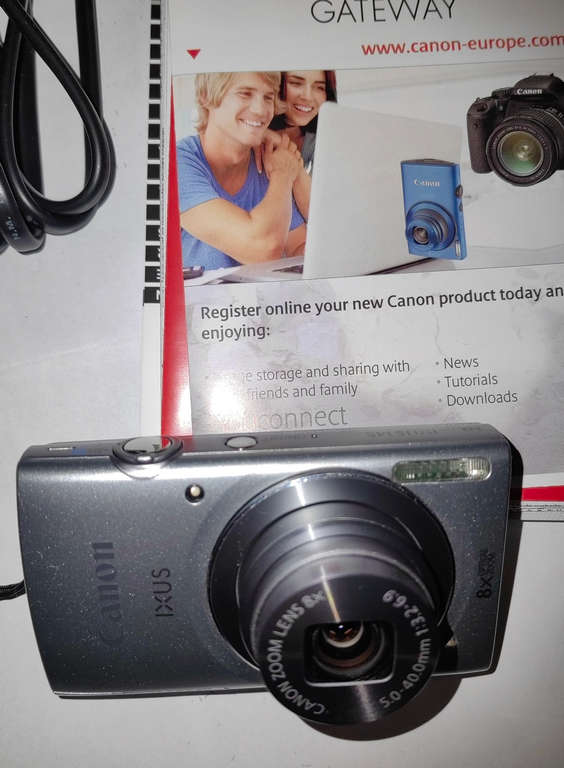 Canon IXUS 145 like new