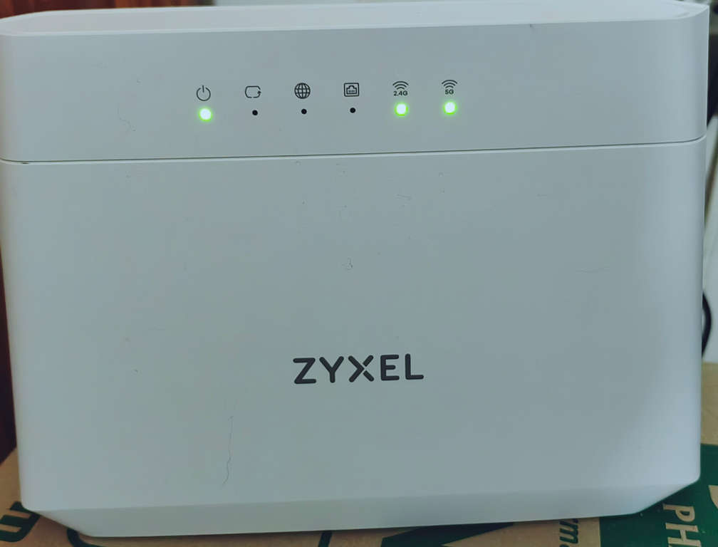 Zyxel Dual-Band Wireless AC/N Gigabit Ethernet Gateway