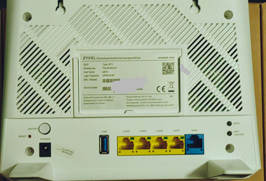 Zyxel Dual-Band Wireless AC/N Gigabit Ethernet Gateway