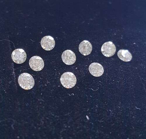 10 Diamonds 0.05ct/ 0.55ctw