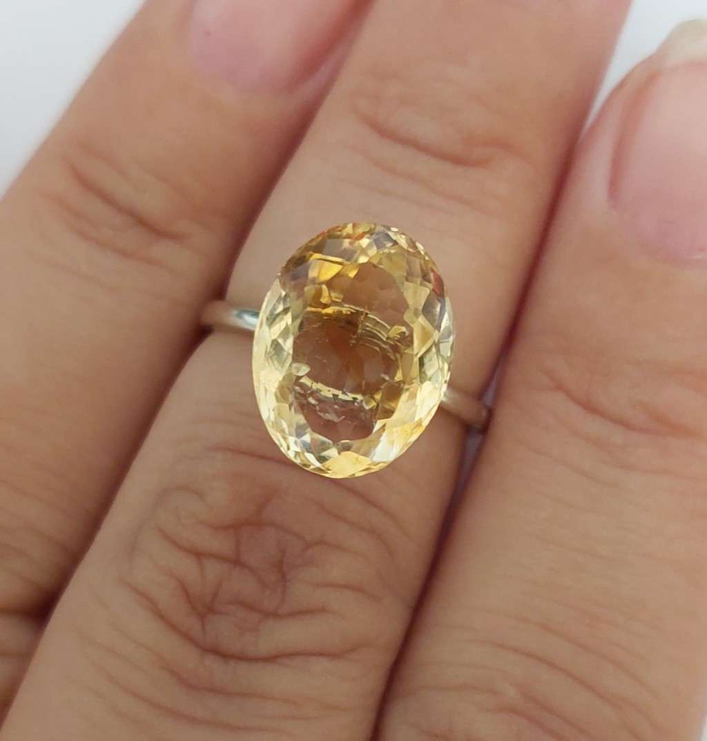 5.45ct Oval Citrine