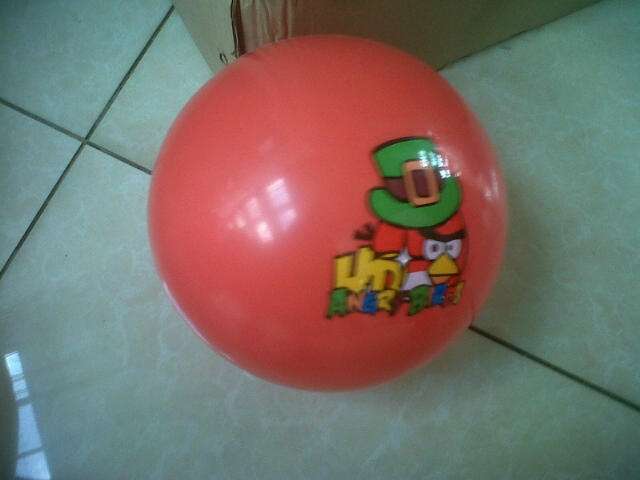 Angry birds red ball - pic various from photo - ball will not be send blown up