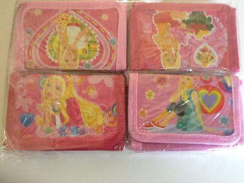 Barbie WALLET great party favor - various sent - 1 per price