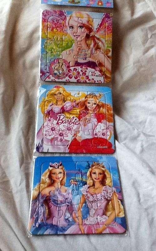 Barbie 20 PIECE MINI PUZZLE - 3 puzzles in pack - great for party favor