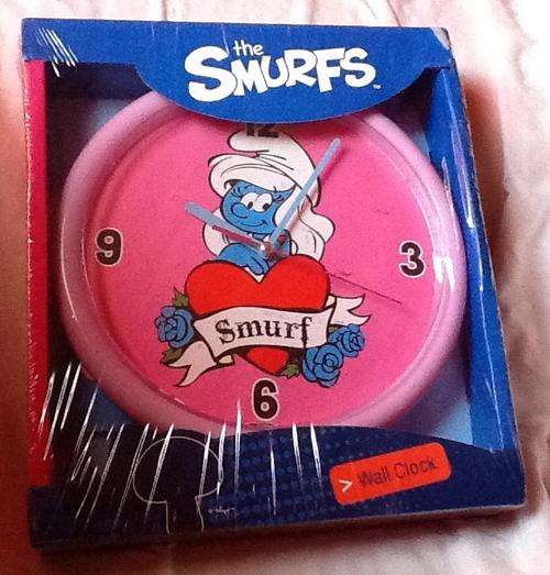 KIDS BEDROOM smurfs wall clock - smurfette was R75