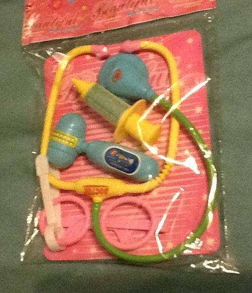 Kids mini doctor set - great party favor for doctor parties