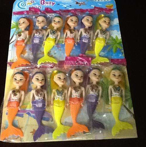 Mermaid dolls 16cm various colors sent - great party favor or cake topper - price per one