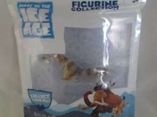 ice age continental drift plastic figurine in packet - scrat- figure 9cm - great cake topper