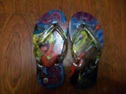 Spongebob slops / plakkies / sandals  size 30 +- size 10-11