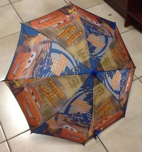 Kids umbrella - cars mcqueen was R50