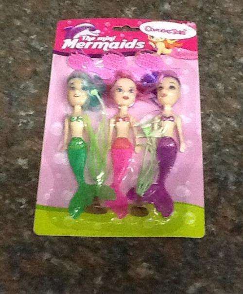 Mermaid dolls 15cm 3 in pack - great party favor or cake topper