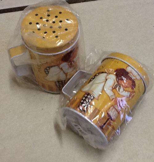 metal shaker for spices or sugar etc - picture of chef / cooker lady 10x7cm - price per one
