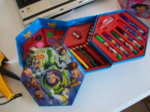 TOY STORY 46 PIECE ART SET