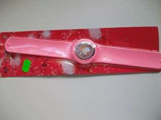 Hello Kitty smacking wrist Kids watch