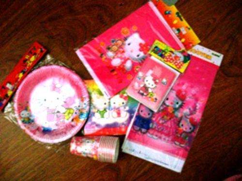 KIDS PARTY KIT - HELLO KITTY - 10 KIDS