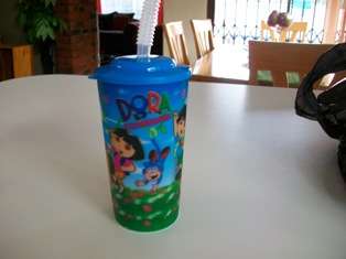 DORA PLASTIC CUP WITH STRAW - 3D PIC
