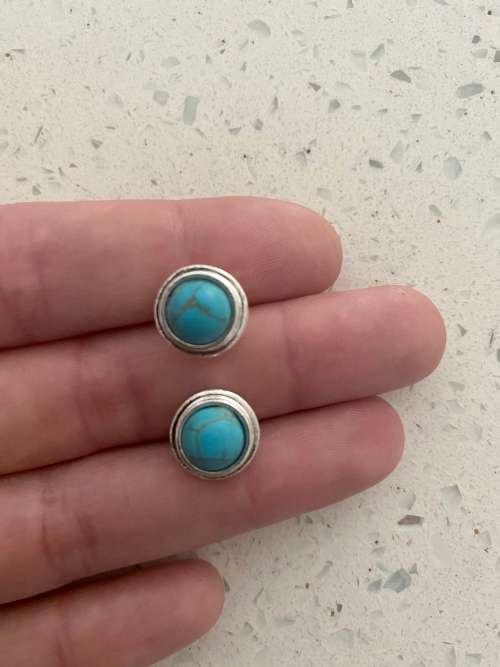 10mm Natural Turquoise Beaded Necklace With Sterling  Silver Turquoise Stud Earrings.