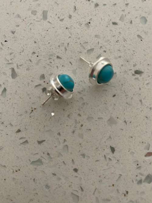 10mm Natural Turquoise Beaded Necklace With Sterling  Silver Turquoise Stud Earrings.