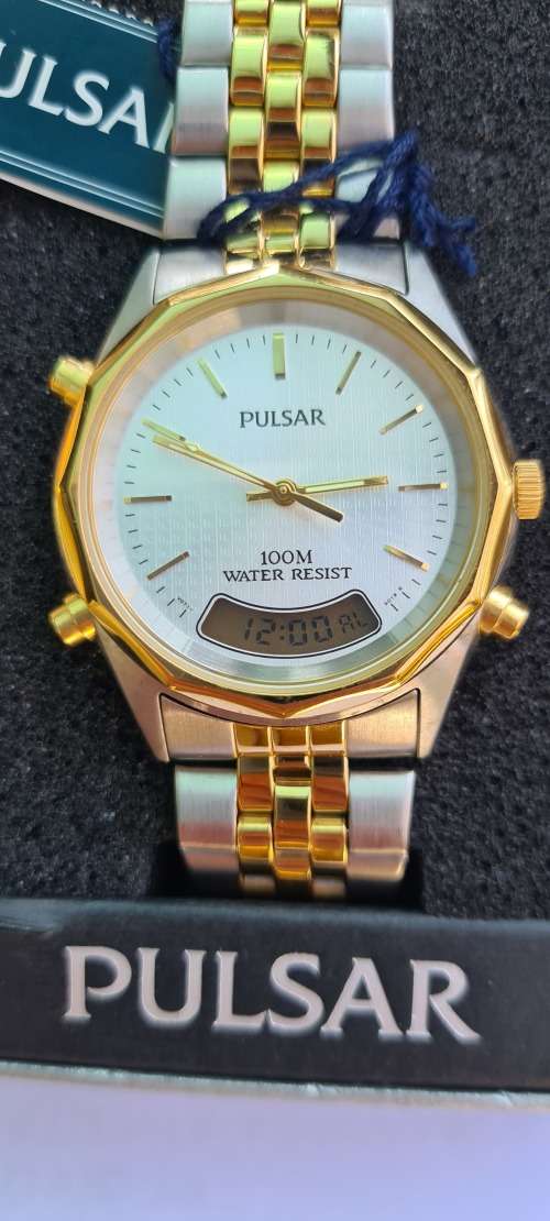 Pulsar mens watch