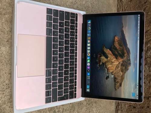 MacBook 12 || Rose Gold || Retina Display || 2016 || 256GB SSD || 8GB Ram || Excellent Condition ||