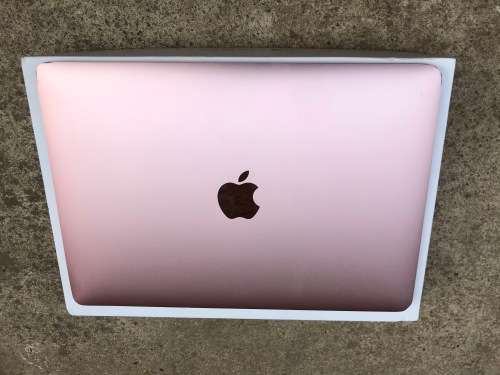 MacBook 12 || Rose Gold || Retina Display || 2016 || 256GB SSD || 8GB Ram || Excellent Condition ||
