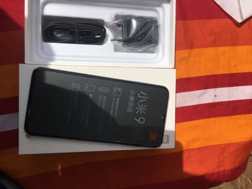 Xiaome || Mi 9SE || 128GB || 6GB Ram || Dual Sim || BRAND NEW Open Box