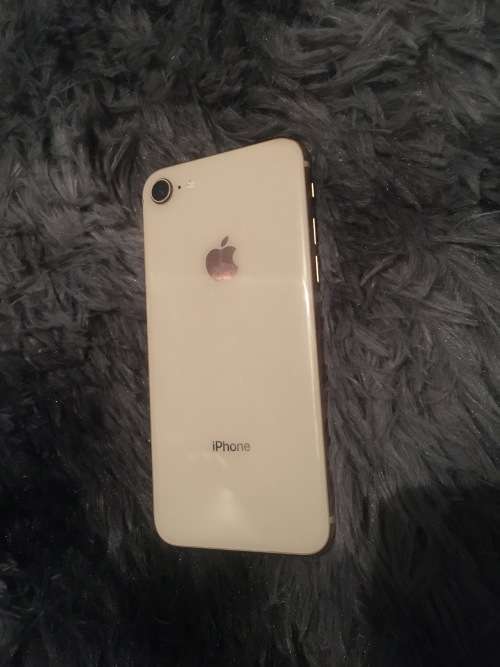 iPhone 8 || 256GB || Gold|| Excellent Condition